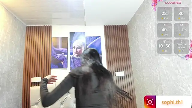 Snapshot of Sophi_Thaylorr chatting on October 2025 12:47:01 PM Sophi Thaylorr online show from October 2025 12:47:01 PM