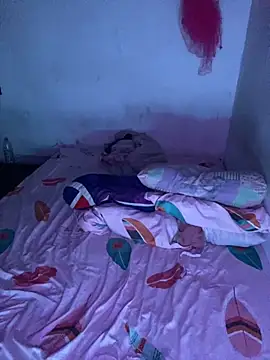 Jrivera22 online show from November 2025 05:43:01 AM