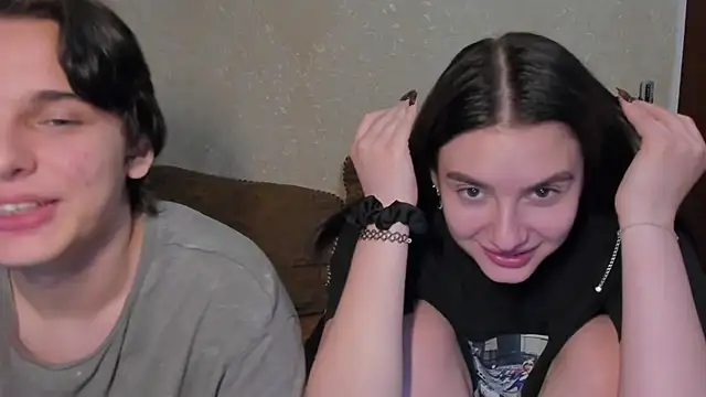 muuur fam online show from September 2025 08:45:01 PM