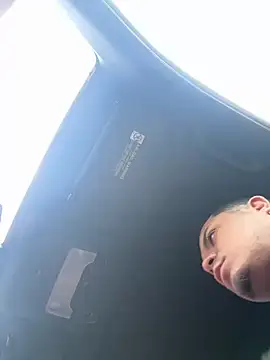 Snapshot of YadielPublic chatting on March 2026 05:41:01 PM YadielPublic online show from March 2026 05:41:01 PM