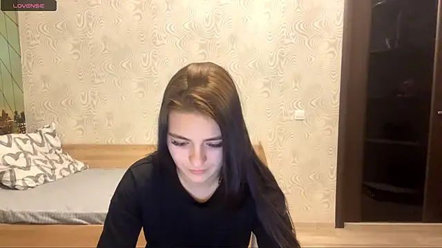 TianaWidell online show from January 2026 02:11:01 PM