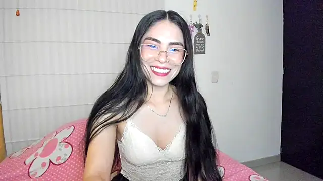 sasha jonne online show from September 2025 11:52:01 PM