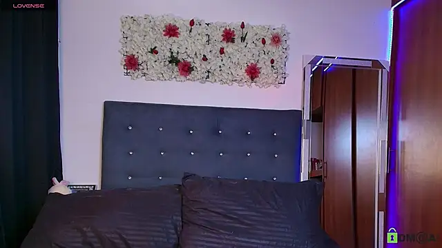 madisonwalkeeer online show from October 2025 08:10:01 PM