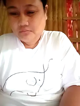 Snapshot of Weng_31 chatting on May 2026 11:32:01 PM Weng 31 online show from May 2026 11:32:01 PM