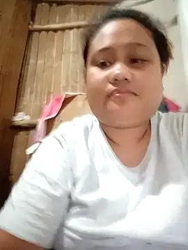 Snapshot of Weng_31 chatting on May 2026 02:35:02 PM Weng 31 online show from May 2026 02:35:02 PM