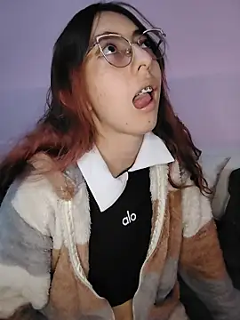 AnnieSparkle online show from October 2025 12:22:02 AM