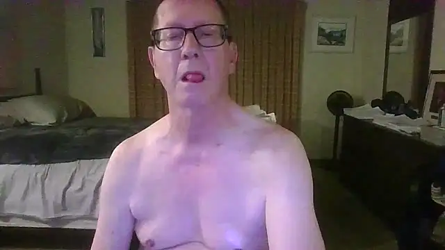 Snapshot of camminmichaellll chatting on February 2026 03:48:01 AM camminmichaellll online show from February 2026 03:48:01 AM