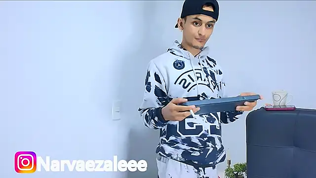 AlejandroLoouis online show from October 2025 01:50:01 AM