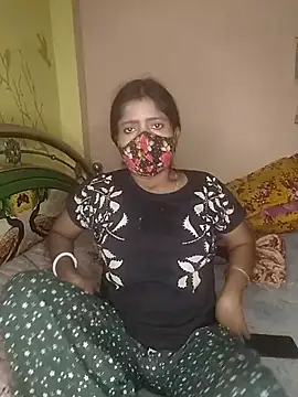 Love143A online show from December 2025 01:18:01 PM