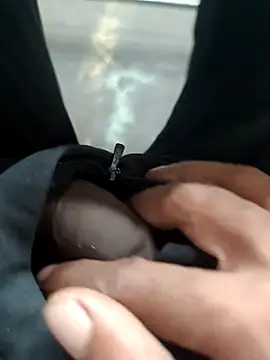 Mr xxx007xh online show from September 2025 03:08:02 AM