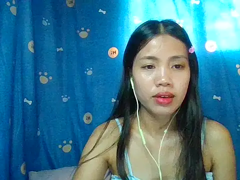 AnnewithanE online show from April 2026 11:29:02 PM