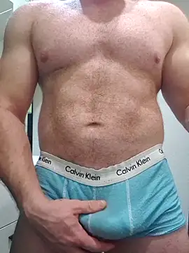 AlphaGymMale online show from October 2025 03:46:01 PM