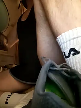 branletteur online show from November 2025 05:45:02 PM