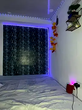 Alejandro BigCock22 online show from September 2025 07:23:01 AM