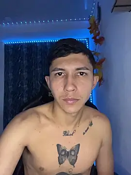 Alejandro BigCock22 online show from November 2025 09:41:01 AM