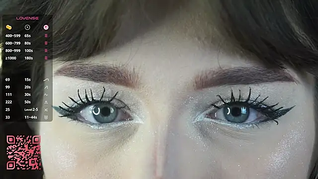 DreamyDaisy online show from September 2025 07:15:02 PM