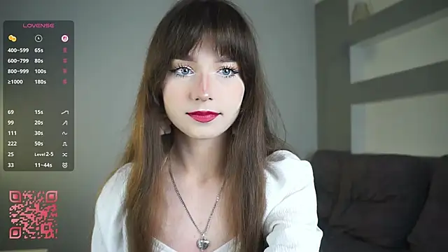 DreamyDaisy online show from September 2025 04:43:02 PM