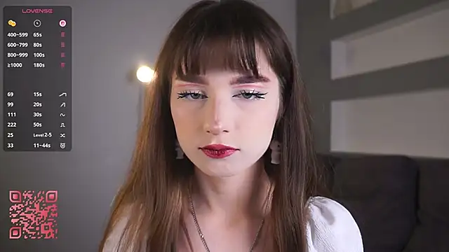 DreamyDaisy online show from October 2025 05:41:02 PM