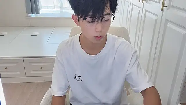 STxuguanhan online show from September 2025 07:53:01 AM