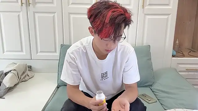 STxuguanhan online show from October 2025 07:53:01 AM