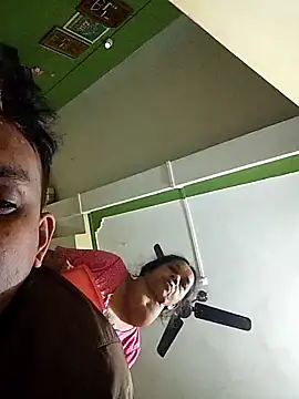 Nihaal17 online show from October 2025 05:44:02 PM