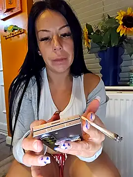 Filthymaddymilfy25 online show from November 2025 09:31:01 PM