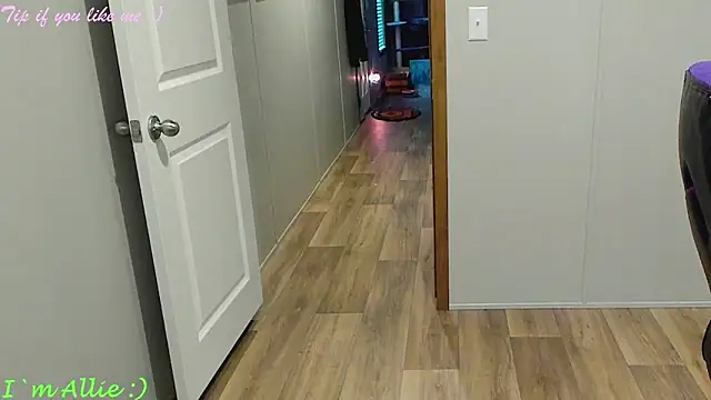 Allie Kat online show from March 2026 02:10:01 PM