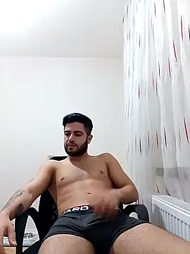 Ozi1910 online show from September 2025 10:44:01 PM