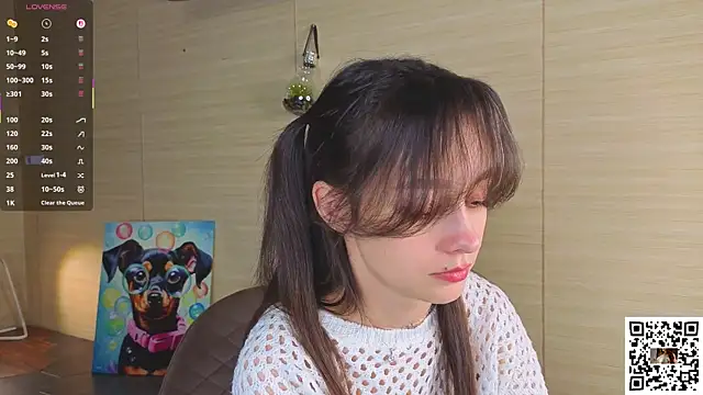 VineciaDestors online show from October 2025 01:32:02 PM