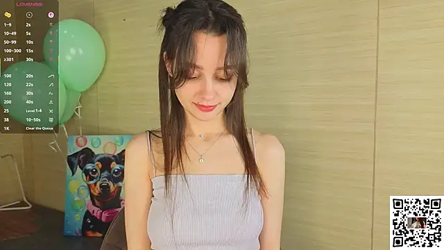 VineciaDestors online show from October 2025 01:55:01 PM