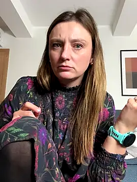 Velvetwitch87 online show from October 2025 07:23:02 PM