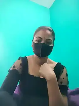 Snapshot of DivyaBhabhi69@xh chatting on February 2026 04:17:01 AM DivyaBhabhi69xh online show from February 2026 04:17:01 AM