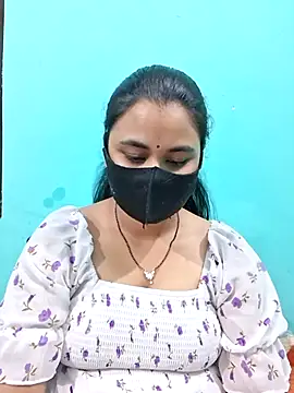 Snapshot of DivyaBhabhi69@xh chatting on June 2026 01:37:01 PM DivyaBhabhi69xh online show from June 2026 01:37:01 PM