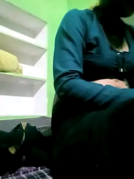 Hot tin74 online show from April 2026 07:07:02 PM