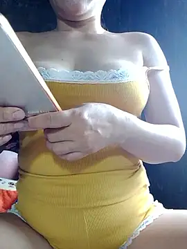 YuchengLy online show from October 2025 04:01:02 AM