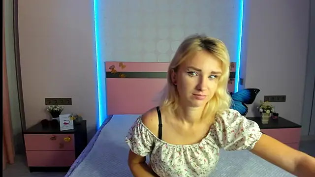 MeryMidnight online show from September 2025 05:45:02 AM