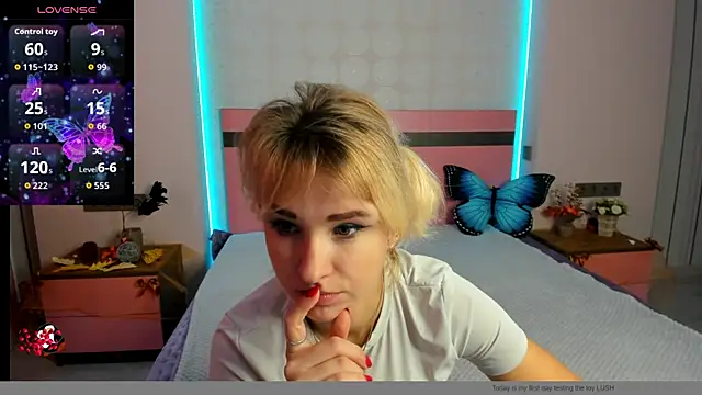 MeryMidnight online show from November 2025 06:45:01 AM