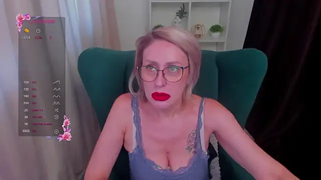 Snapshot of PamellaMurphy chatting on February 2026 05:28:01 AM PamellaMurphy online show from February 2026 05:28:01 AM