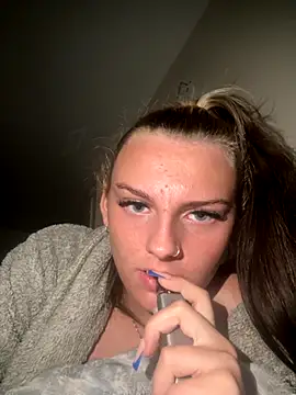 Summer21k online show from September 2025 01:51:02 AM