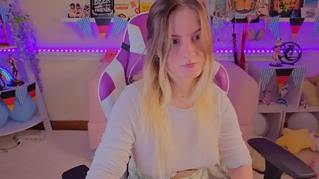 Sonia Meow online show from September 2025 05:34:02 AM