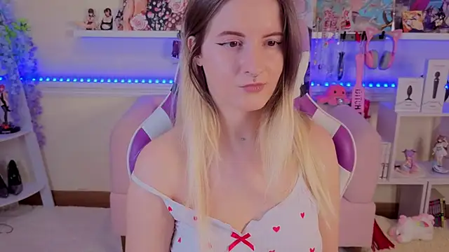 Sonia Meow online show from November 2025 06:35:01 AM