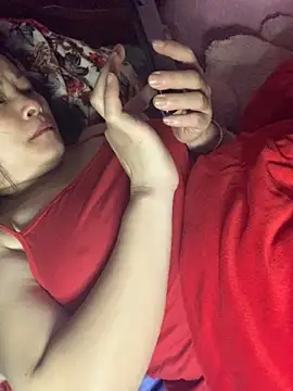 Star-sweet online show from November 2025 08:08:02 PM