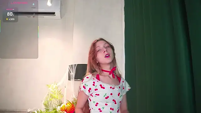 CameliaGlaue online show from October 2025 10:10:01 AM