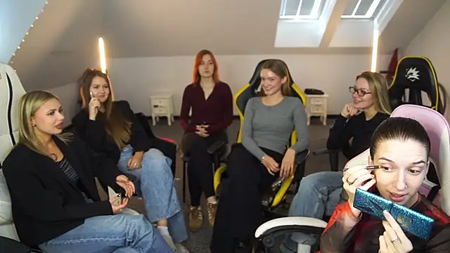  Lili 054 online show from September 2025 10:19:01 AM