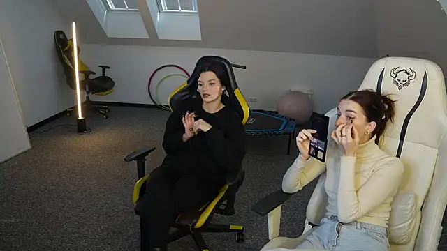  Lili 054 online show from November 2025 11:10:03 AM