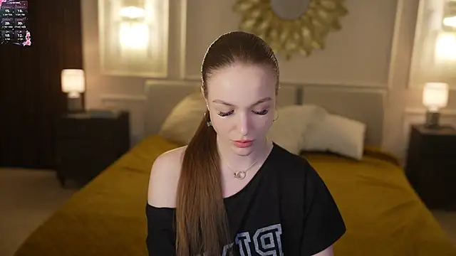 Ella 054 online show from April 2026 05:47:02 PM