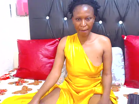 Snapshot of SexyBootie chatting on September 2025 02:38:02 PM SexyBootie online show from September 2025 02:38:02 PM