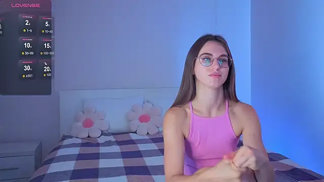 Yumi Ai online show from September 2025 04:56:01 AM