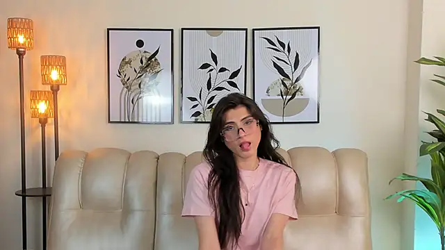 Violeta Foxz online show from September 2025 07:17:02 PM