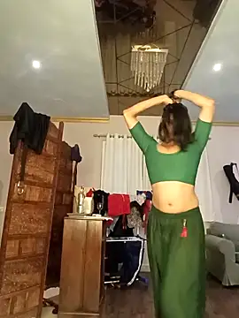 Snapshot of Nisha_Sassmaxxx chatting on September 2025 05:38:01 PM Nisha Sassmaxxx online show from September 2025 05:38:01 PM